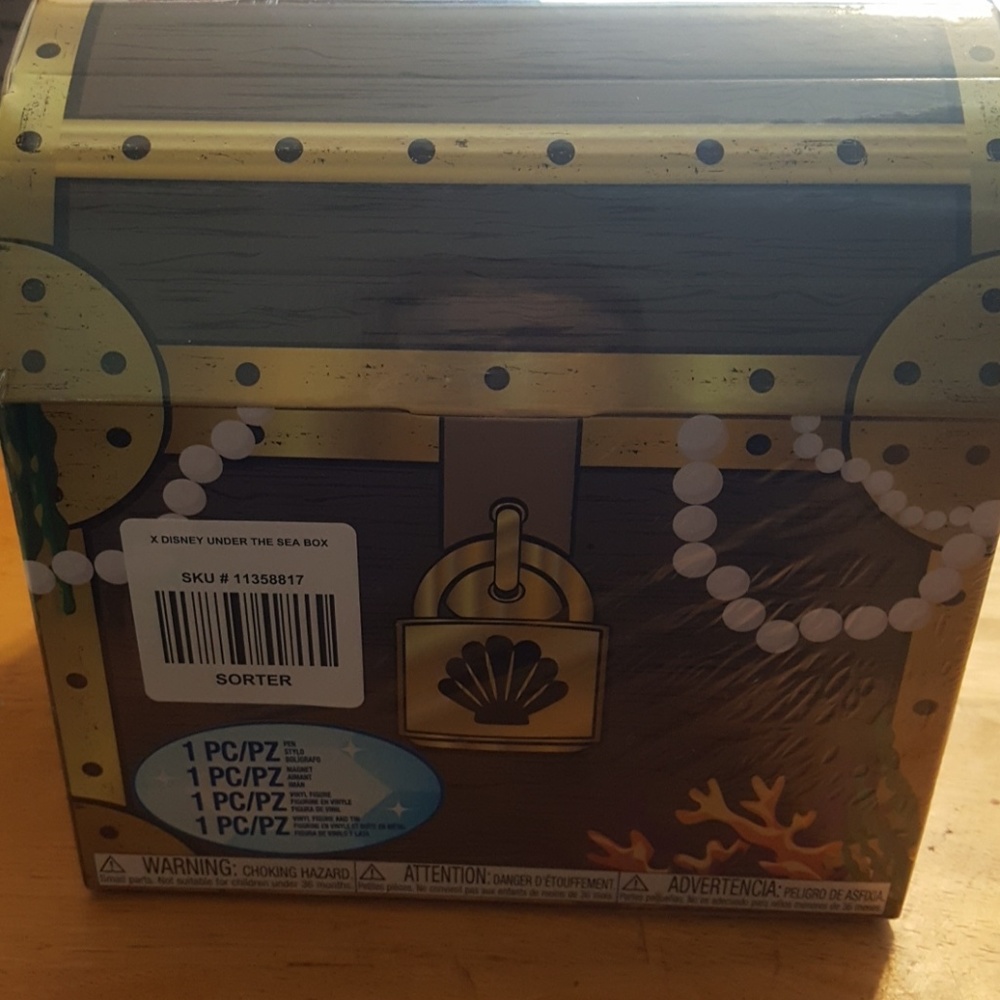 Disney under the sea box Ariel